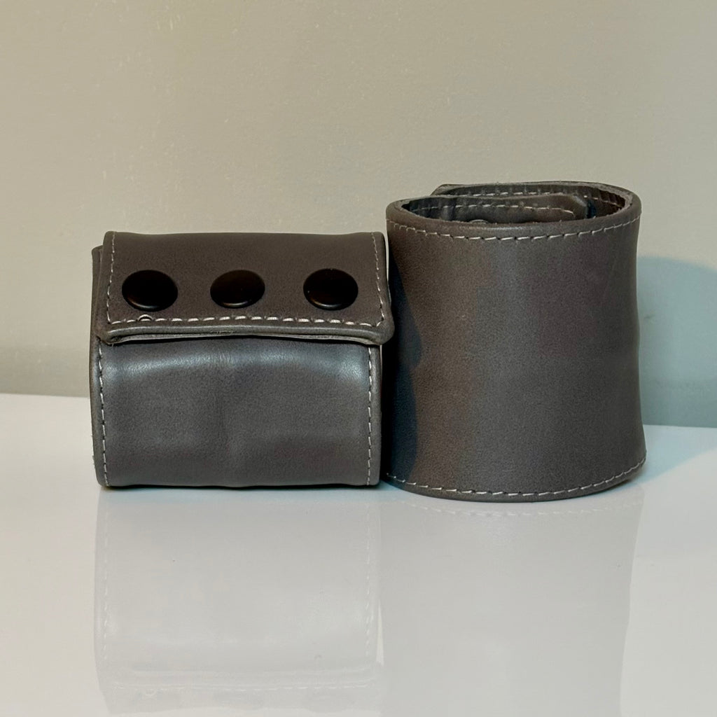 3" Leather Wrist Cuffs with Zipper