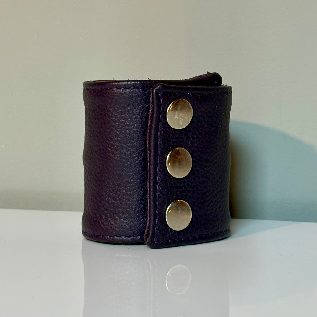 3" Leather Wrist Cuffs with Zipper